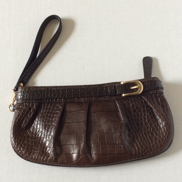 Ann Taylor LOFT Brown Leather Wristlet – Classic & Chic 🤎 - Picture 1 of 7